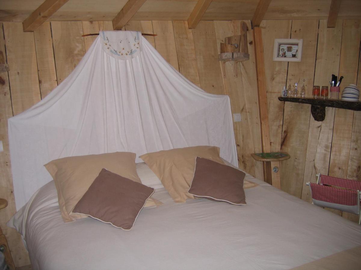 Camping belle rivière Chaniers Esterno foto