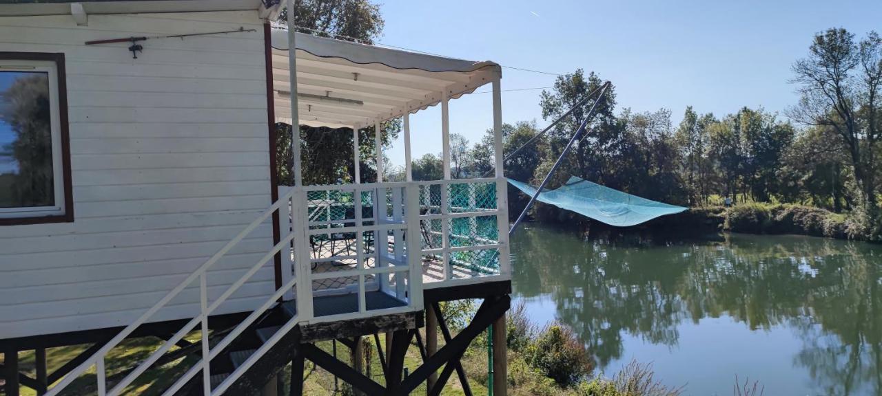 Camping belle rivière Chaniers Esterno foto