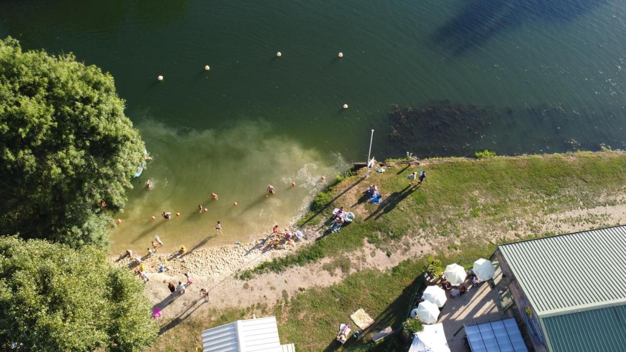 Camping belle rivière Chaniers Esterno foto